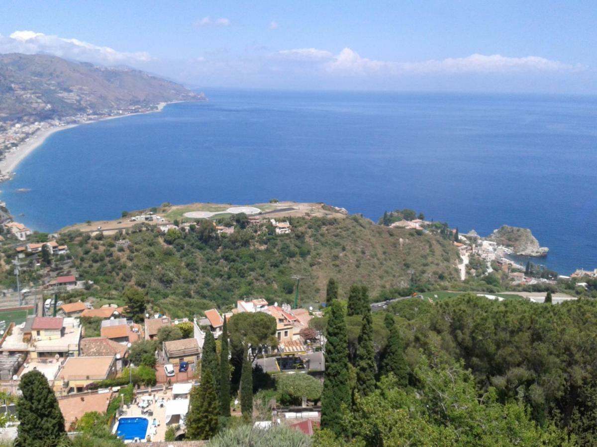 Casa Delle Aci Holiday home *